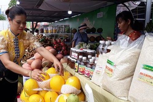 Mở đường cho sản phẩm vùng đồng bào dân tộc thiểu số và miền núi vào hệ thống phân phối hiện đại