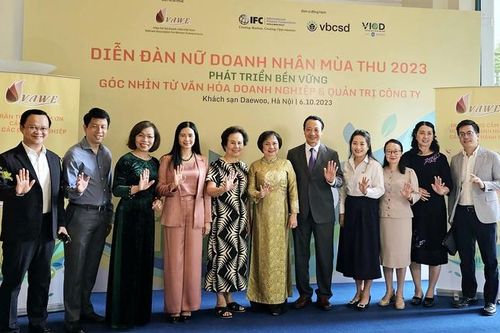 Phát triển bền vững và tăng trưởng xanh là từ khóa quan trọng của nữ doanh nhân trong năm 2023