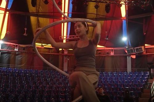 Chi Pu kết hợp với Pháp Kiều tại concert Rap Việt