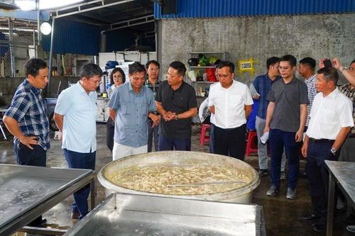 Công ty thủy sản chế biến chân gà không bảo đảm vệ sinh thực phẩm
