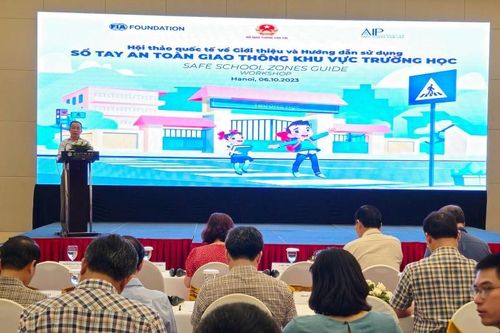 Giới thiệu Sổ tay An toàn giao thông khu vực trường học