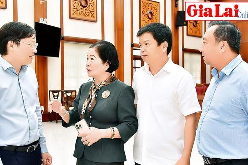 Quyết liệt tháo gỡ khó khăn, vướng mắc cho doanh nghiệp, hợp tác xã
