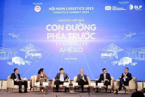 Giải pháp nào cho ngành logistics Việt Nam phát triển mạnh mẽ hơn
