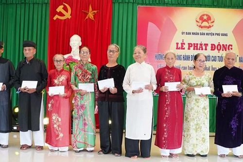 Phú Vang: 'Người cao tuổi được phát huy và chăm sóc đầy đủ'