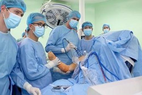 120 bài báo cáo khoa học tại Hội nghị khoa học trẻ Bệnh viện Trung ương Huế mở rộng
