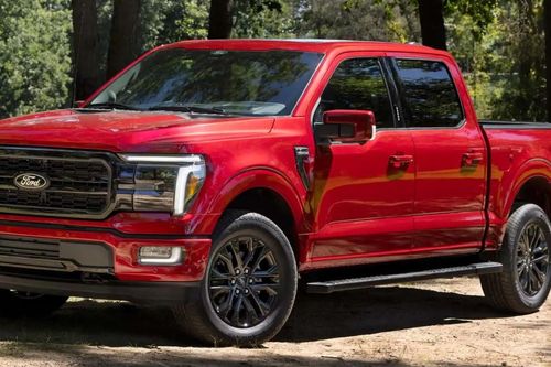 Khách hàng của Ford, Toyota, Porsche là những người trung thành nhất