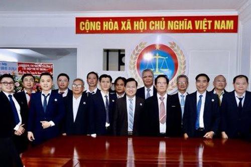 Ra mắt Trung tâm Trọng tài thương mại quốc tế APEC VN