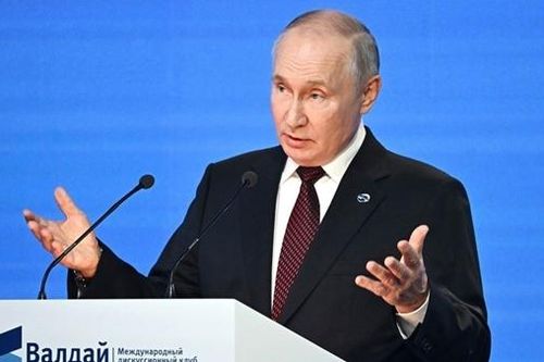 Tổng thống Putin: Ukraine phản công chậm chạp, mất 90.000 lính