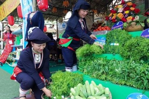 Mở đường cho sản phẩm vùng sâu, vùng xa vào hệ thống phân phối hiện đại