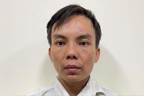Bắt kẻ chuyên lừa đảo bằng chiêu đặt mua đồng hồ xịn rồi đánh tráo để chiếm đoạt