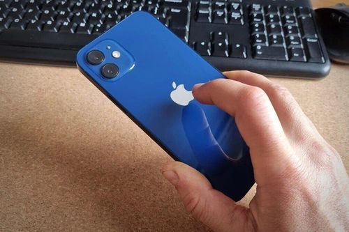 Tính năng độc đáo của logo quả táo trên iPhone