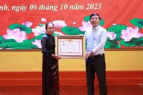 Mê Linh có hơn 160 gương tiêu biểu được khen thưởng