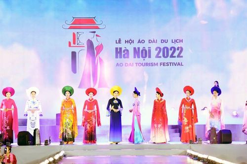 Lùi thời gian tổ chức Lễ hội Áo dài du lịch Hà Nội sang cuối tháng 10