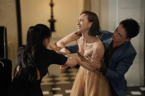 Phương Anh Đào thẳng thừng 'cảnh cáo' Miu Lê cực gắt trong phim 'Chiếm đoạt'