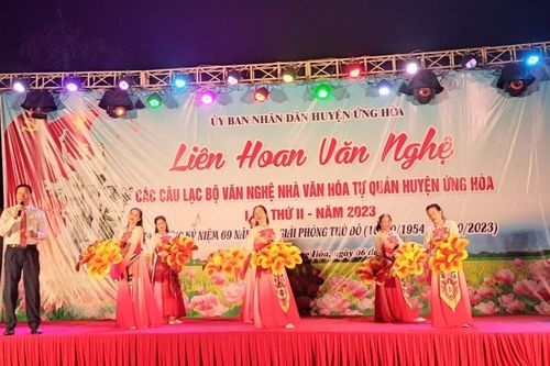 Ứng Hòa: Tổ chức Liên hoan văn nghệ các CLB nhà văn hóa tự quản