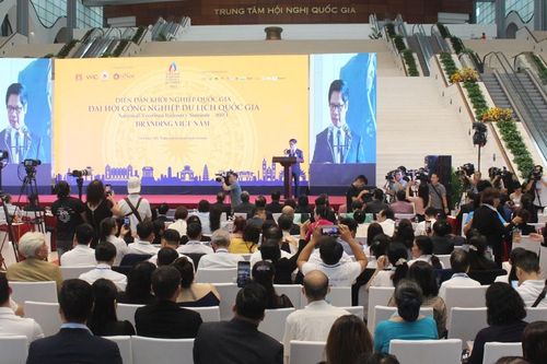 Đưa du lịch trở thành ngành kinh tế tổng hợp, mũi nhọn