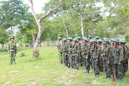 Giúp cán bộ, sĩ quan trẻ nhanh chóng thích nghi với đơn vị chủ lực