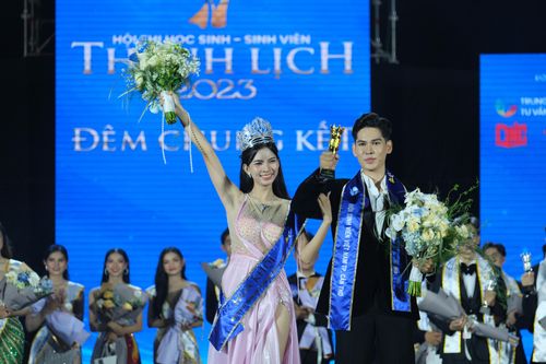 Nữ sinh thướt tha tại Chung kết 'Học sinh, sinh viên thanh lịch' TP Cần Thơ 2023
