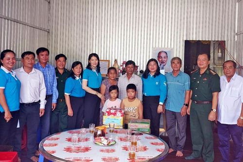 An Giang: Tổ chức nhiều hoạt động thiện nguyện trong Chương trình 'Đồng hành cùng phụ nữ biên cương'
