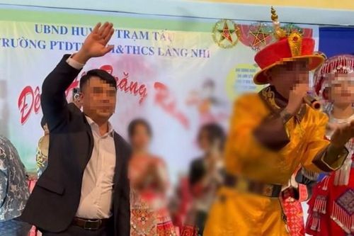 Lo ngại 'hiện tượng mạng' ảnh hưởng xấu tới môi trường học đường