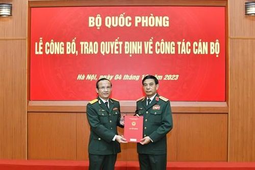 Triển khai quyết định của Bộ Quốc phòng về công tác cán bộ