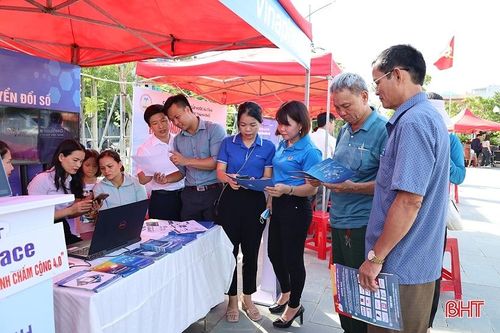 TP Hà Tĩnh phát động tháng hưởng ứng Ngày Chuyển đổi số quốc gia