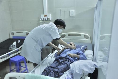 Ngày 7/10: Ca mắc mới COVID-19 giảm, bệnh nhân thở ôxy tăng