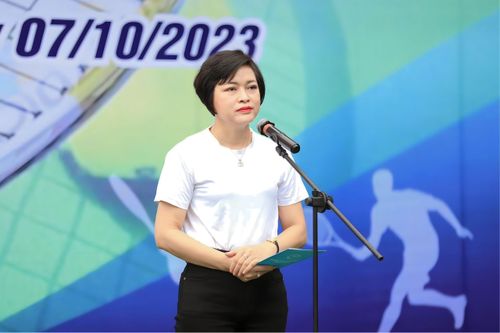 Giải Quần vợt hữu nghị: Tăng cường tình đoàn kết với bạn bè quốc tế