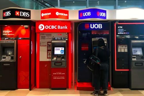 Lo lừa đảo gia tăng, ngân hàng Singapore cho phép khách hàng tự khóa một phần tài khoản