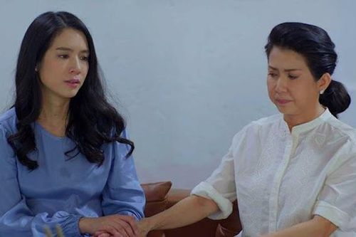 Mẹ đứng ra vay tiền cho anh tôi, giờ bà lại muốn tôi gánh nợ thay