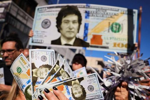 Doanh nghiệp Argentina phản đối kế hoạch đô la hóa