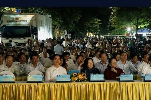 Mang 'Hương sắc'' Tây Ninh ra Hà Nội