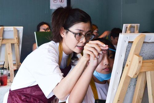 Thử làm họa sĩ