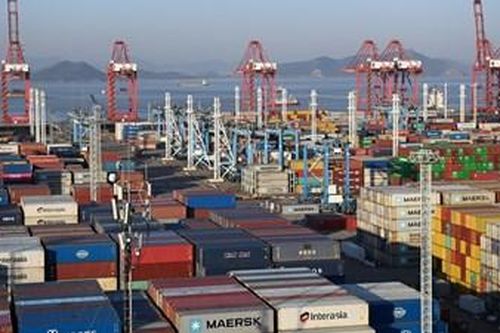 WTO: Lạm phát, lãi suất cao và xung đột ảnh hưởng đến thương mại toàn cầu