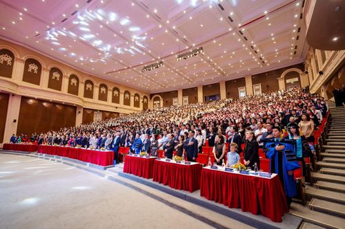 Lễ Khai giảng rực rỡ của Trường Đại học VinUni