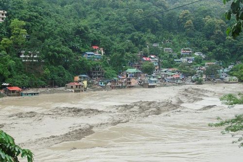 Lũ quét tại Ấn Độ khiến 42 người thiệt mạng