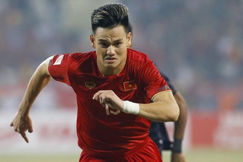 HLV Troussier chốt danh sách tuyển Việt Nam đấu Trung Quốc, Hàn Quốc, Uzbekistan