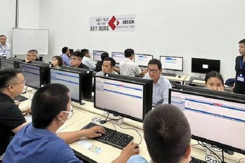 Chuyên ngành nào được cấp chứng chỉ hành nghề quản lý dự án?
