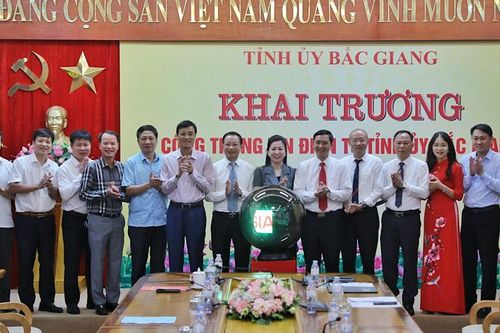 Khai trương Cổng Thông tin điện tử Tỉnh ủy Bắc Giang