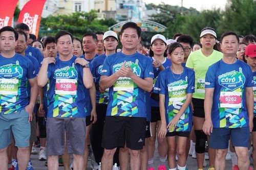Hơn 800 vận động viên tham dự Giải Cô Tô Marathon 2023-Dấu ấn đảo xanh