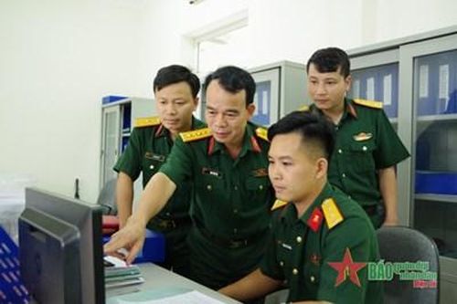 Anh Tốc của công việc...