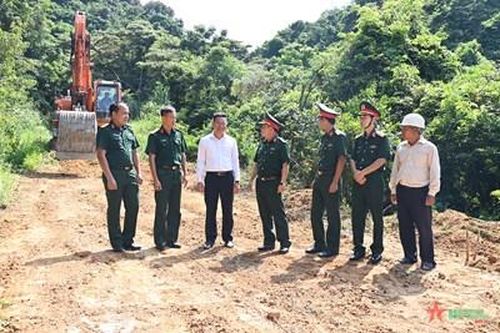 Lực lượng vũ trang tỉnh Quảng Ninh: Giúp dân bằng nhiều việc làm thiết thực