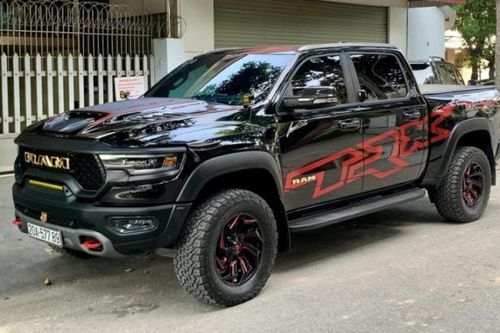 Bán tải Ram 1500 TRX hơn 9 tỷ, 'biển sảnh' của đại gia Thái Nguyên