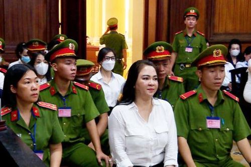 Bà Nguyễn Phương Hằng bị 3 năm tù không kháng cáo bản án sơ thẩm