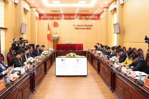 Thủ đô Vientiane (Lào) và tỉnh Ninh Bình ký kết Biên bản ghi nhớ hợp tác trên các lĩnh vực