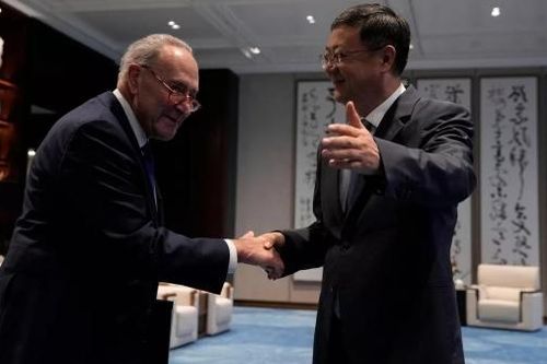 Thăm Trung Quốc, nghị sĩ Mỹ nói Washington mong muốn cách tiếp cận 'có đi có lại' cho doanh nghiệp