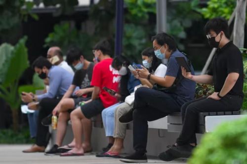 Chúng ta 'mắc kẹt' ở đâu?