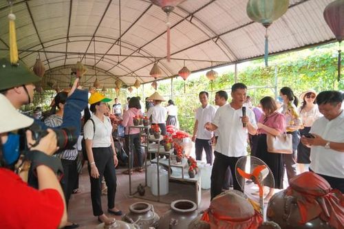 Tạo điểm nhấn du lịch sinh thái nông thôn tại xã Hồng Vân