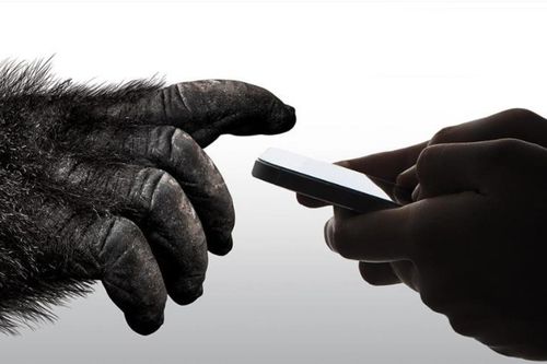 Apple bí mật ẩn mã QR trong mỗi màn hình iPhone, tiết kiệm hàng trăm triệu USD