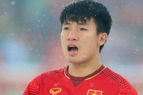 Bà xã Bùi Tiến Dũng thông báo tang sự, nhiều cầu thủ gửi lời chia buồn